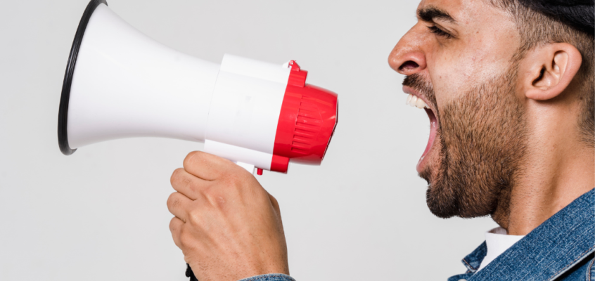 Finding Your Voice in a Noisy World: How to Block Out All the Outside Noise, Hear Your Own Voice, and Make the Right Decisions for You